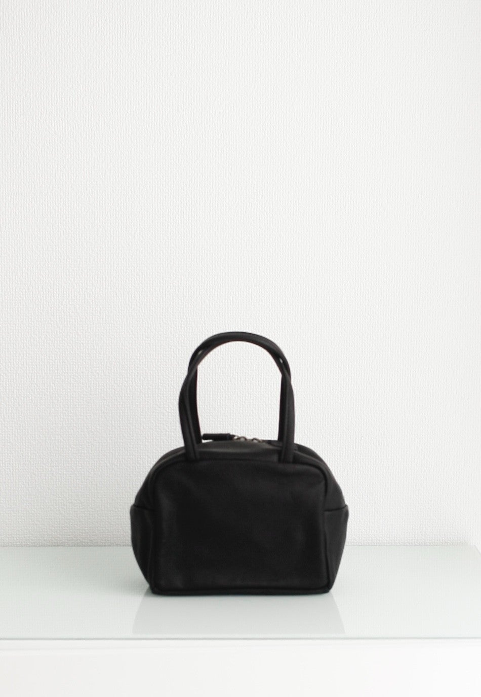 a アー ボストンバッグ S ブラック｜アー 取扱Shop｜LETTERS | LETTERS