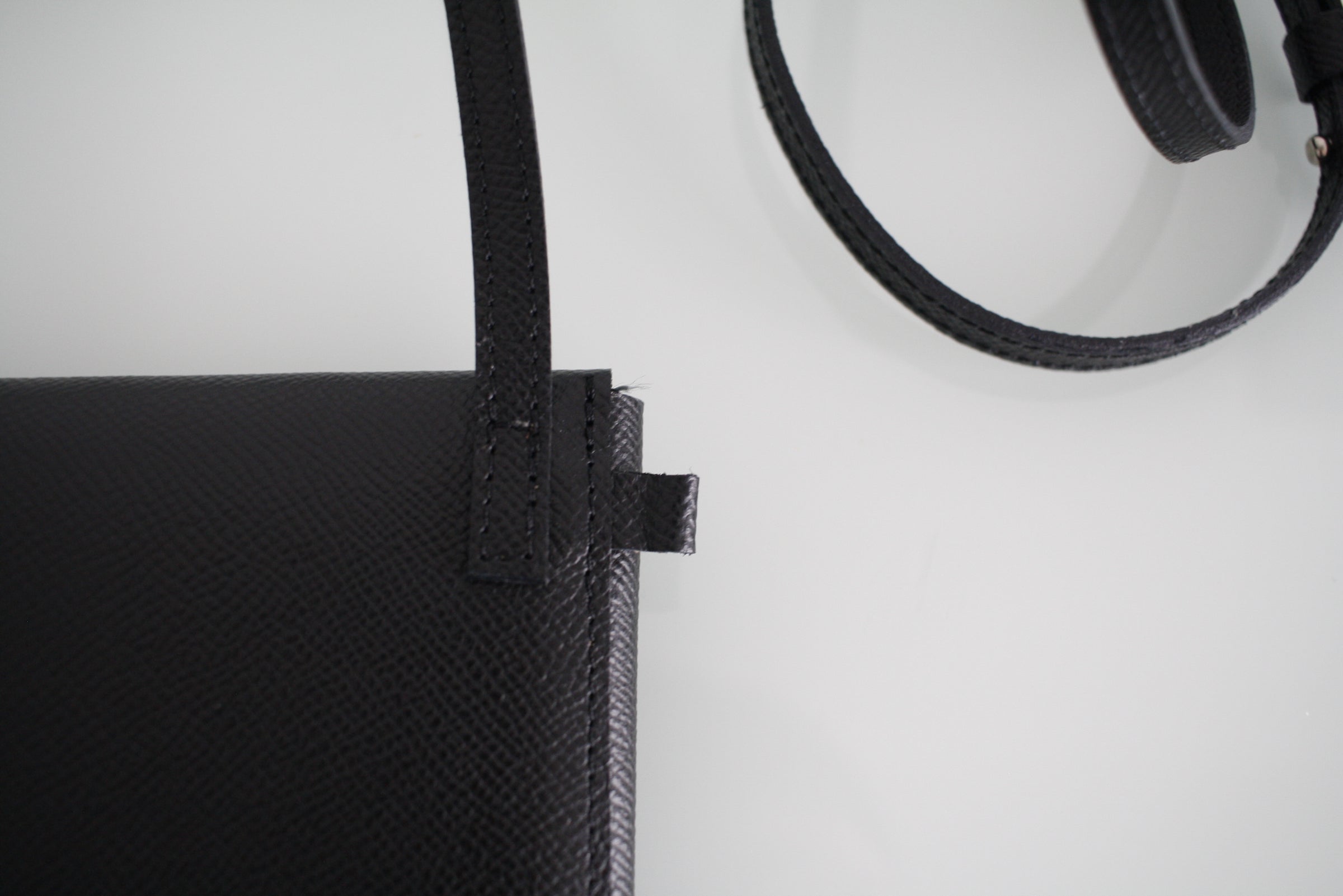 アー レターポシェット ブラック｜a Letter pochette｜アー 取扱Shop