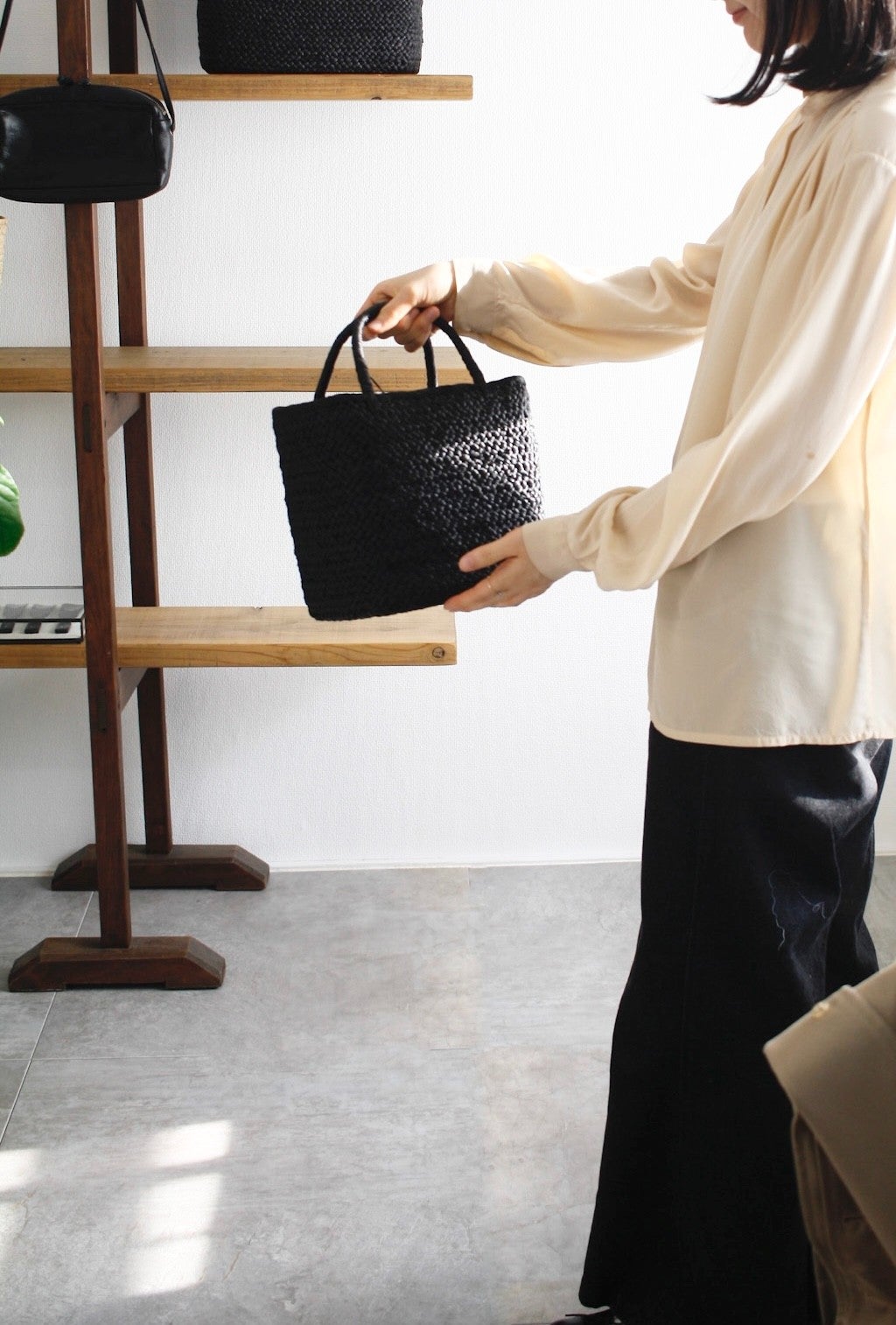 AMPIANA Marche bag（s） ブラック AMPIANA Marche bag S Black｜アンピアーナ マルシェバッグ | LETTERS