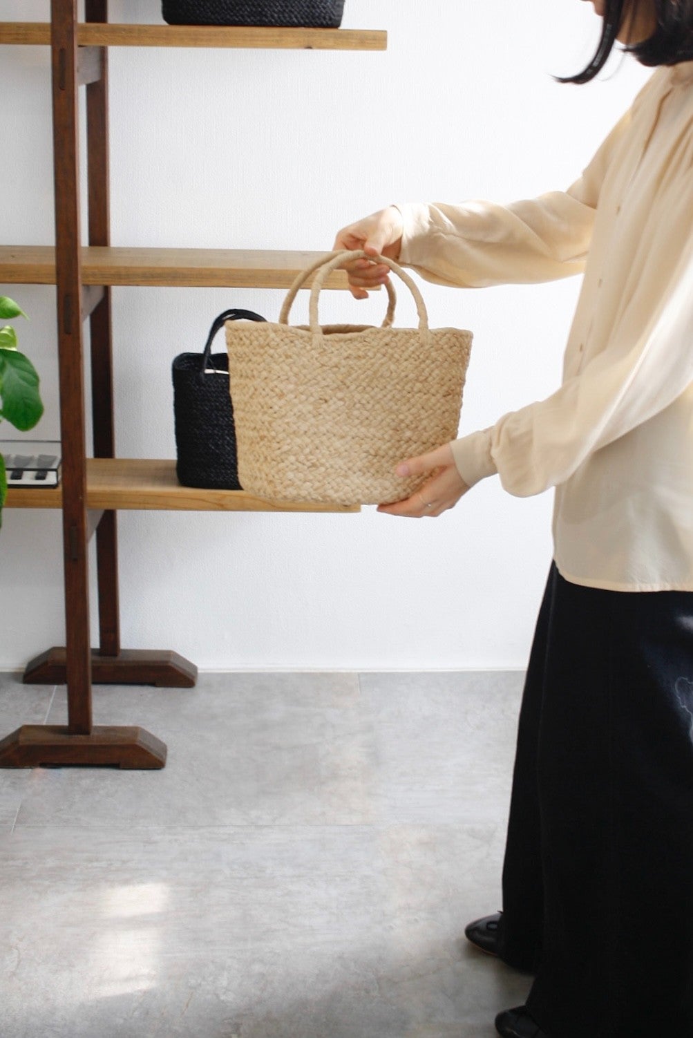 AMPIANA Marche bag S Natulal アンピアナ マルシェバッグ | LETTERS