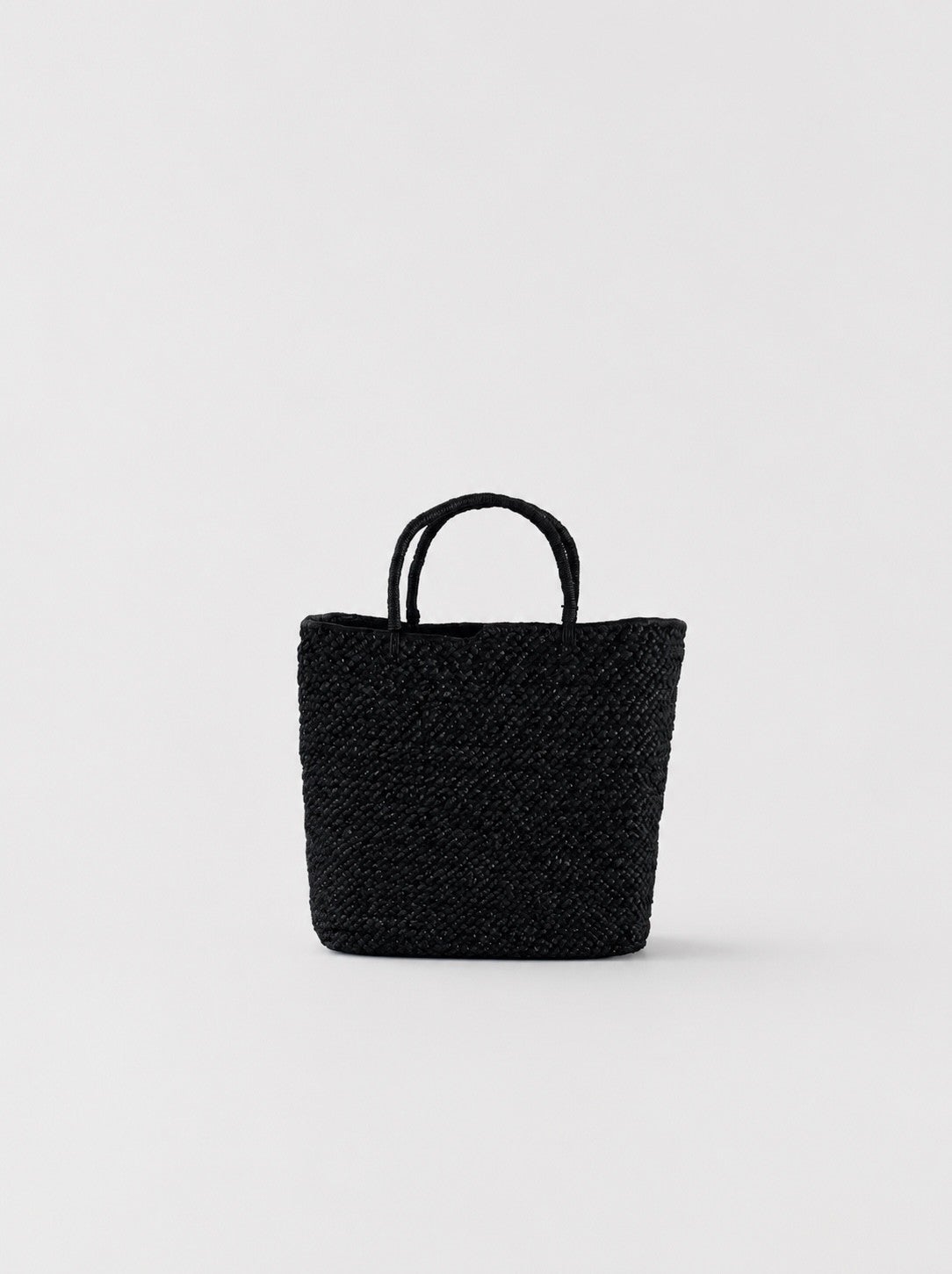 AMPIANA Marche bag M Black｜アンピアーナ マルシェバッグ｜LETTERS